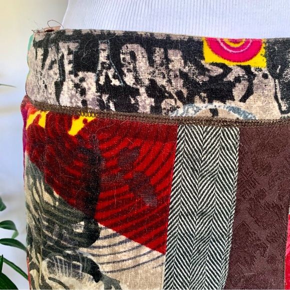 p l e a t :: Unique Bold Multimedia Pleated Mini Skirt Tweed Velvet - Picture 12 of 15